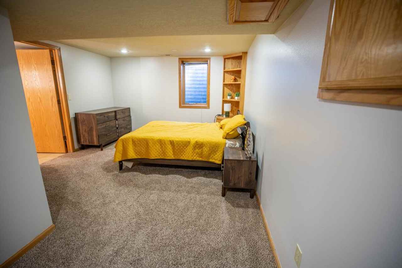 202 Northwest Sharmin Drive #1319117P - Photo 7 of 23