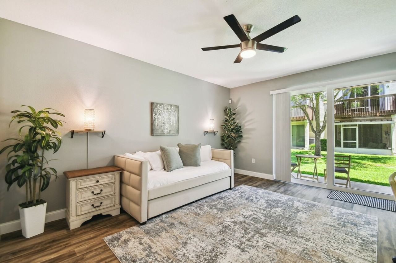 3174 Bayshore Oaks Drive #1283035P - Photo 6 of 50