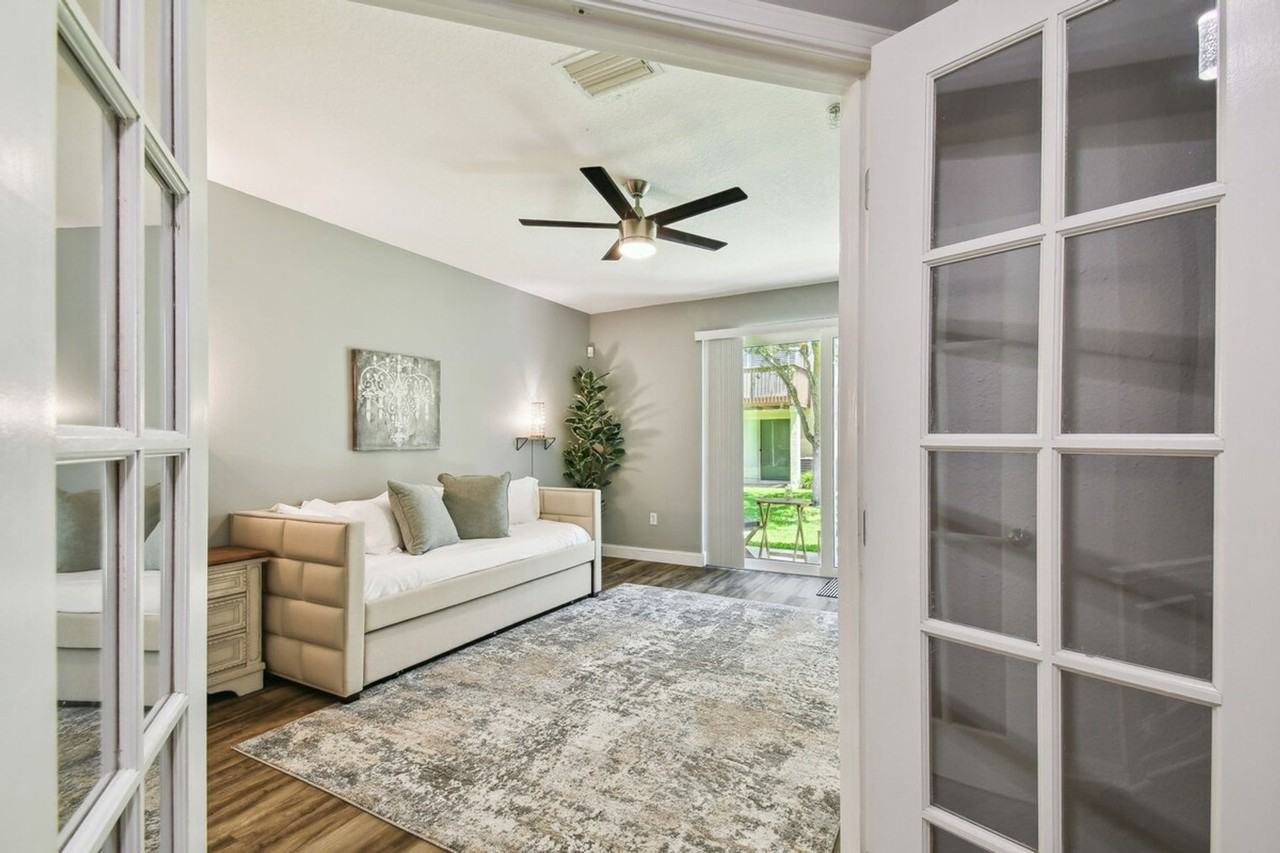 3174 Bayshore Oaks Drive #1283035P - Photo 7 of 50