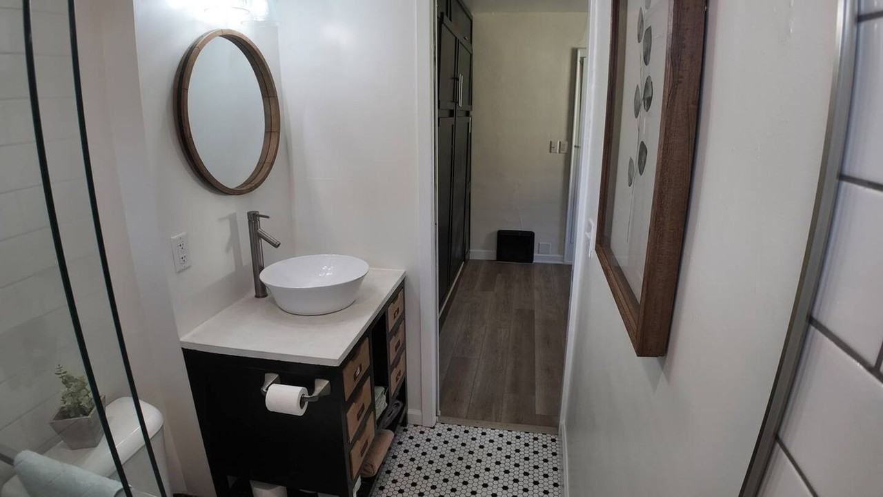 1420 East 9th Street #1256213P - Photo 7 of 9