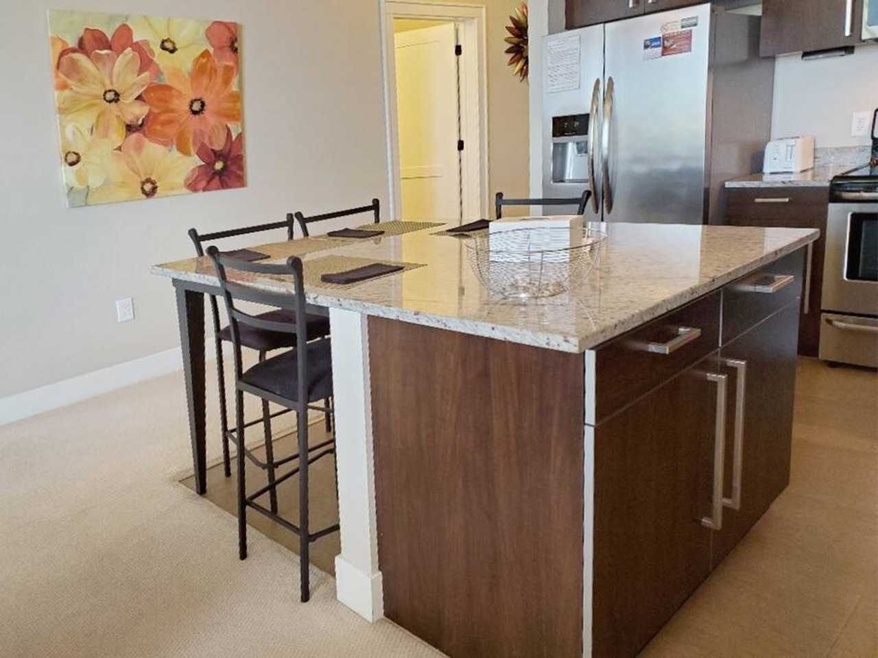 1813 East Jarvis Street #1073577P - Photo 5 of 16