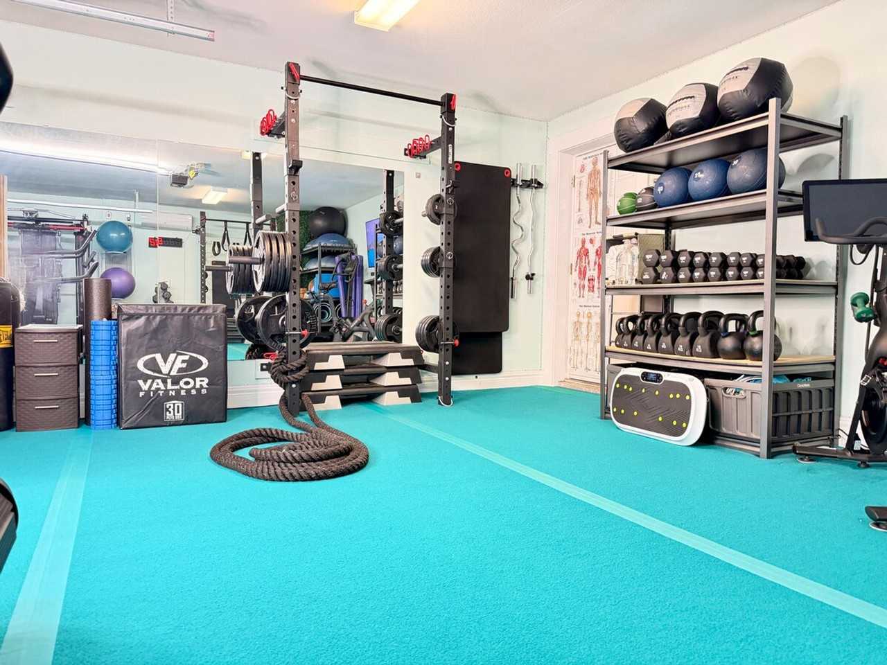 507 South Willow Avenue #1363685P - Photo 3 of 48