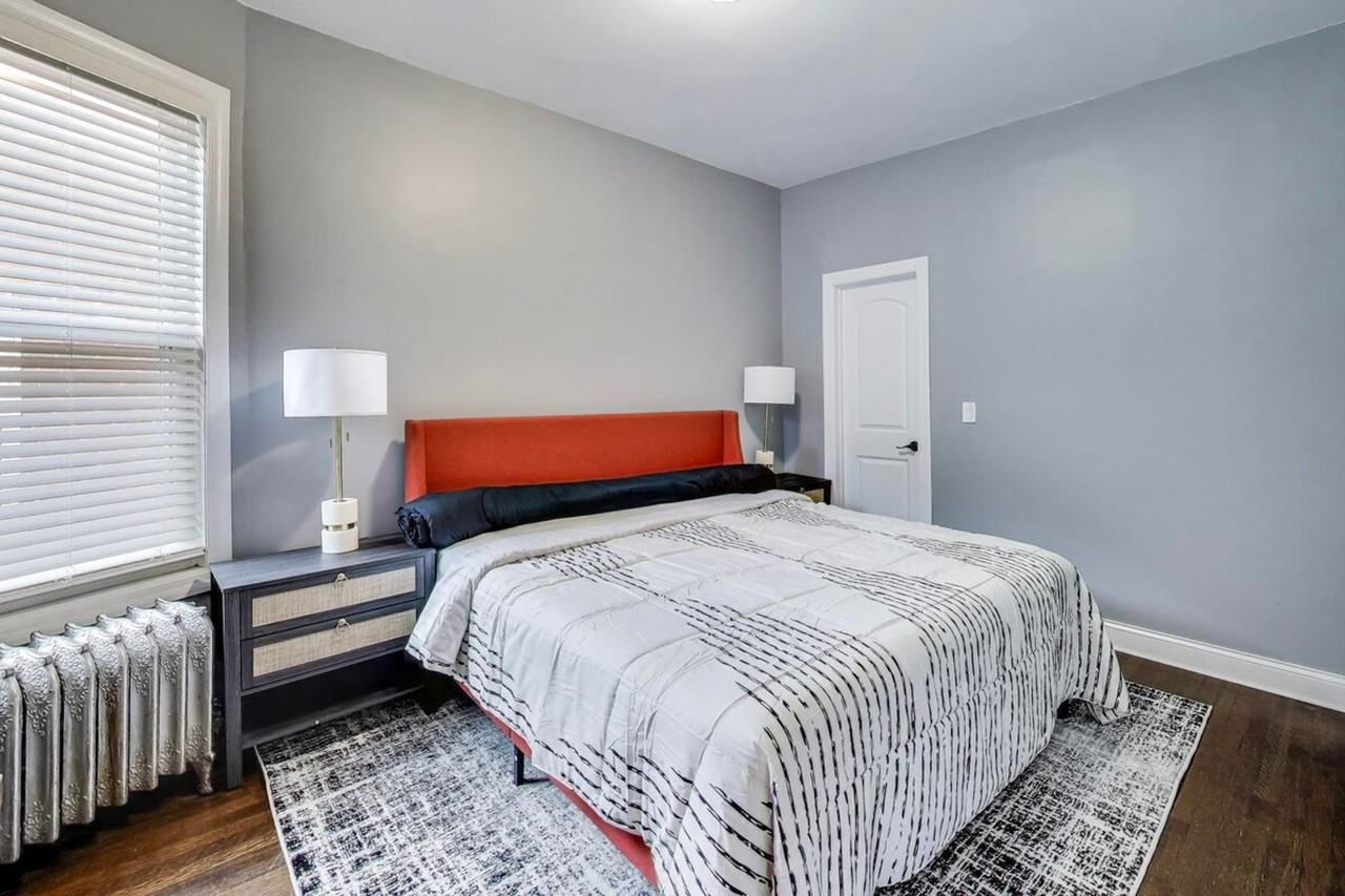 1506 West Thome Avenue #1364275P - Photo 2 of 50