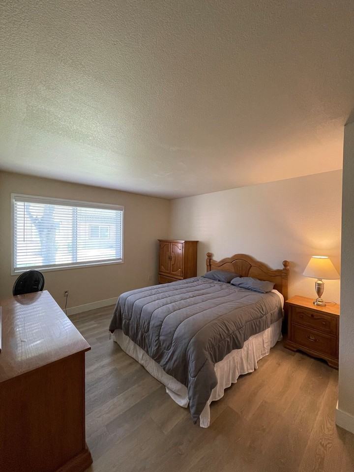 604 Columbia Center Boulevard #1324047P - Photo 3 of 23