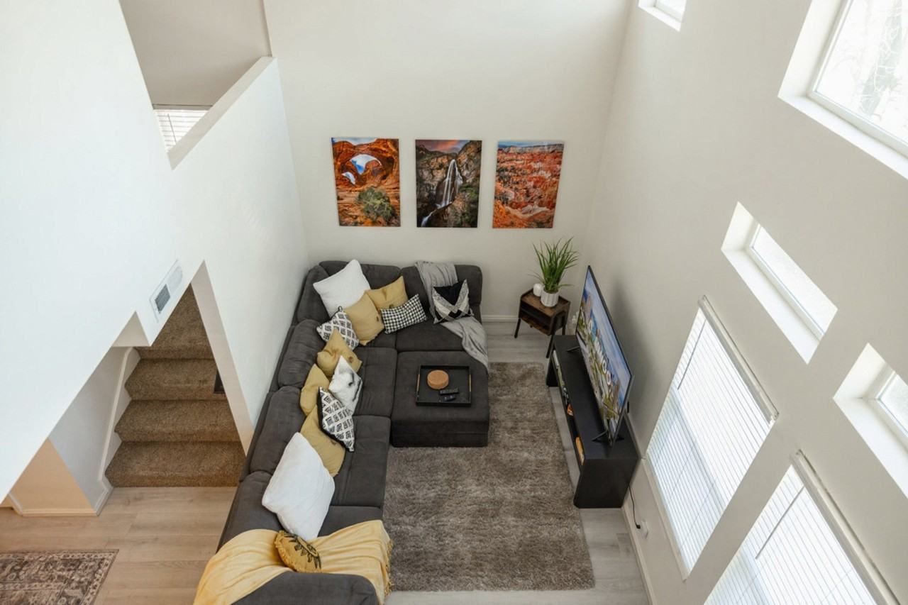 924 East Lowell Avenue #1249884P - Photo 2 of 35