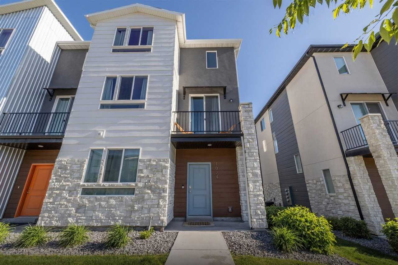 1024 West 400 South #1249878P - Photo 5 of 31