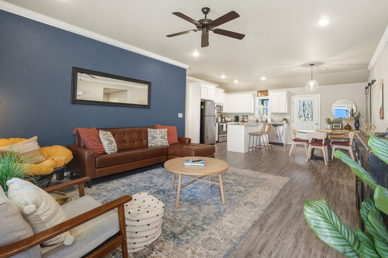 9 Purfleet Drive #1366492P - Photo 2 of 25