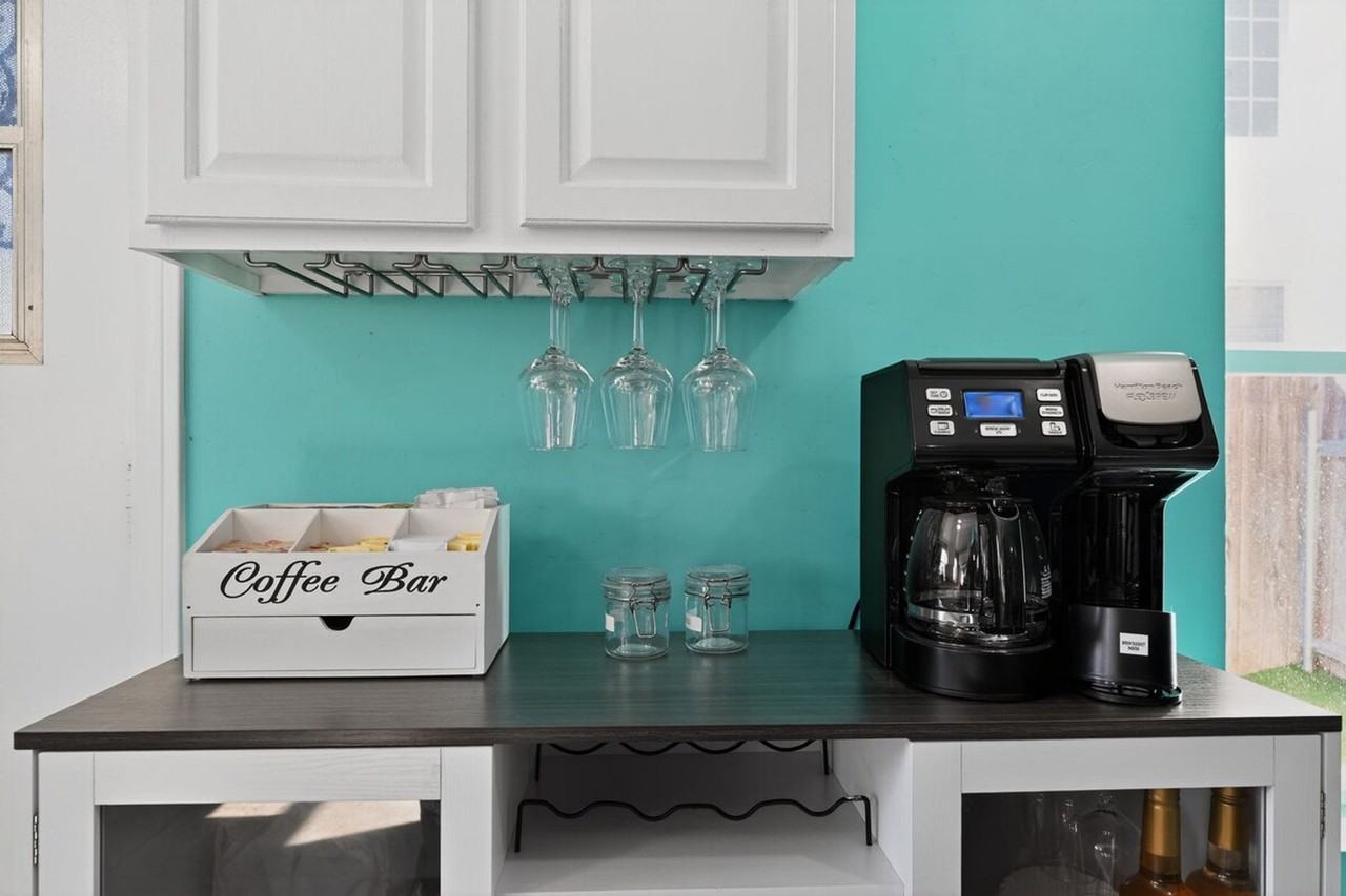 4124 C Street #1366640P - Photo 5 of 38