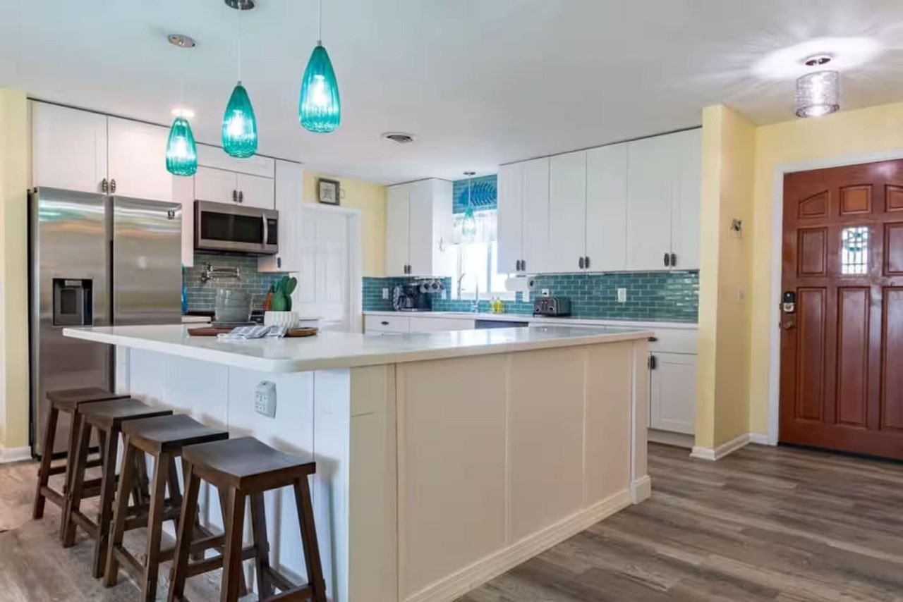 215 Richland Avenue #1044313P - Photo 3 of 26