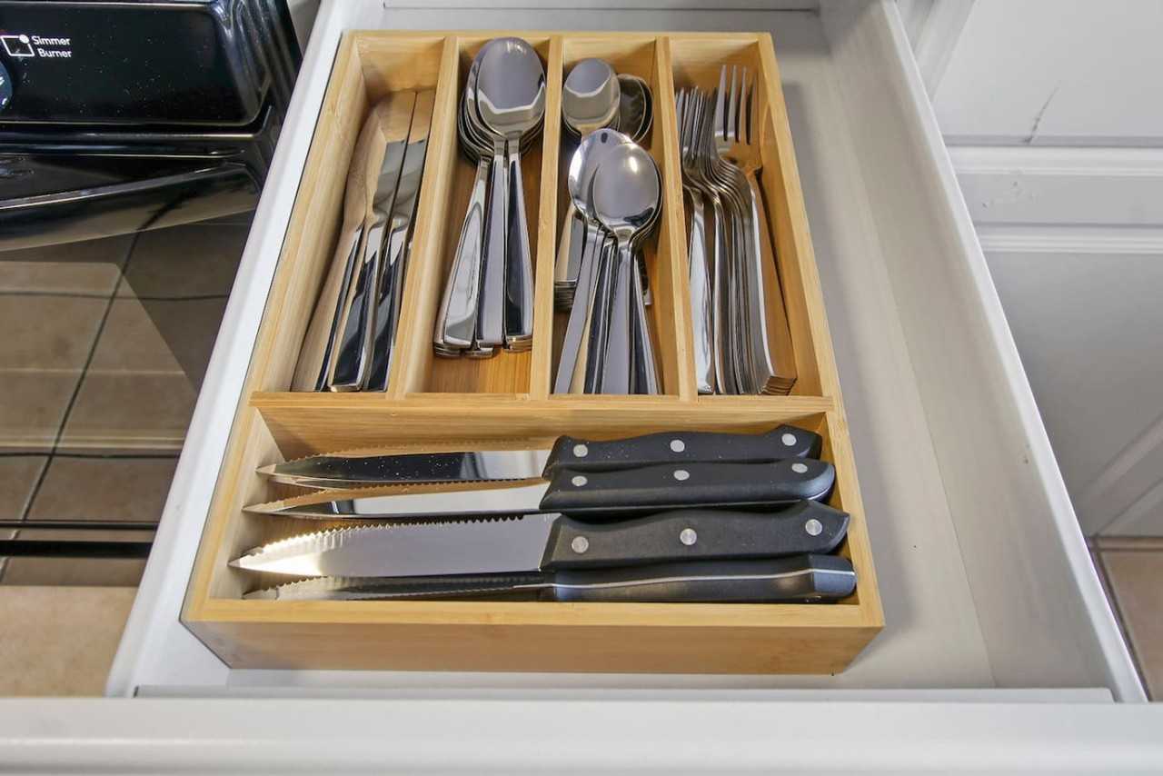 3446 North Ozark Avenue #1366969P - Photo 4 of 40