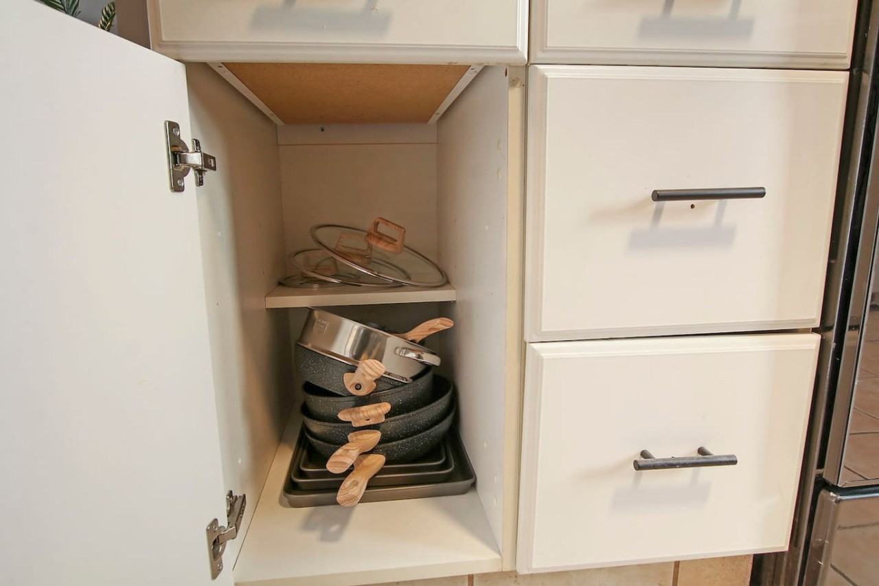 3446 North Ozark Avenue #1366969P - Photo 5 of 40