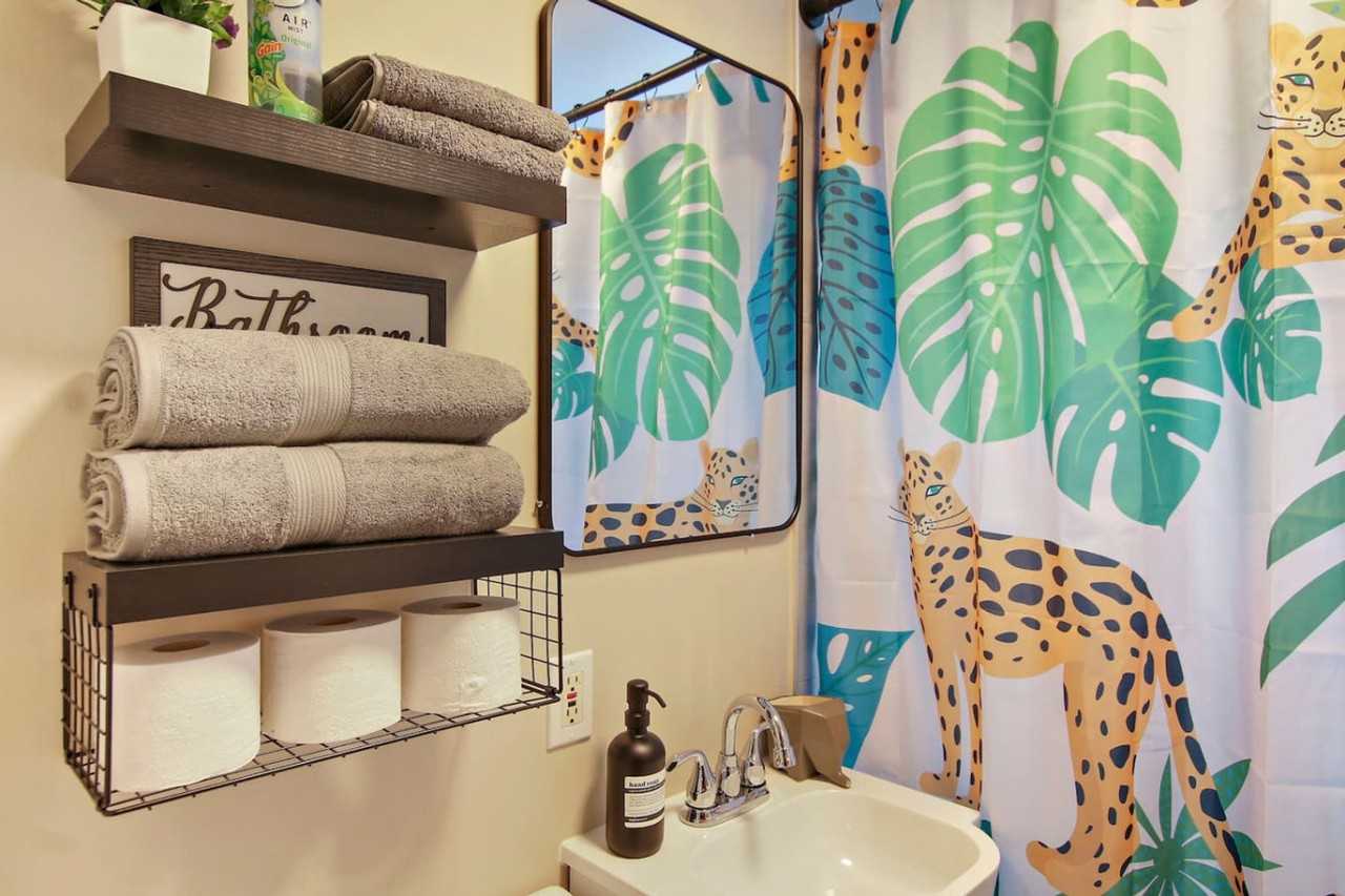 3446 North Ozark Avenue #1366969P - Photo 6 of 40