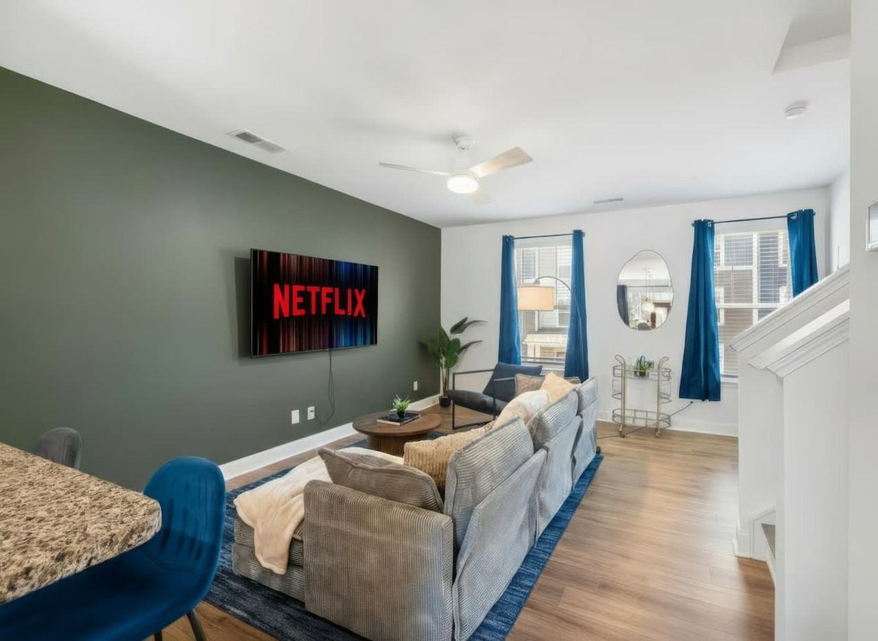 3121 Banyan Bottom Lane #1367332P - Photo 3 of 33