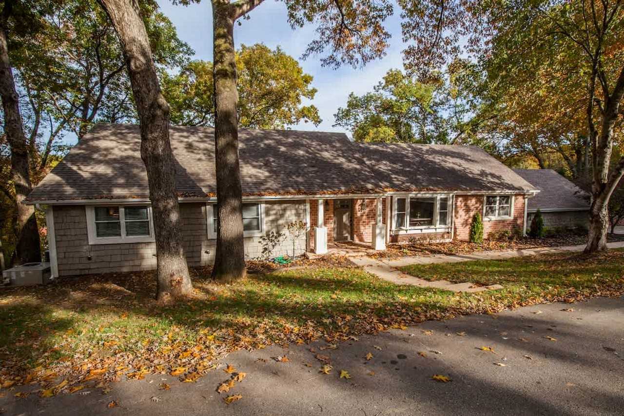 2104 Almand Drive - Photo 6 of 62