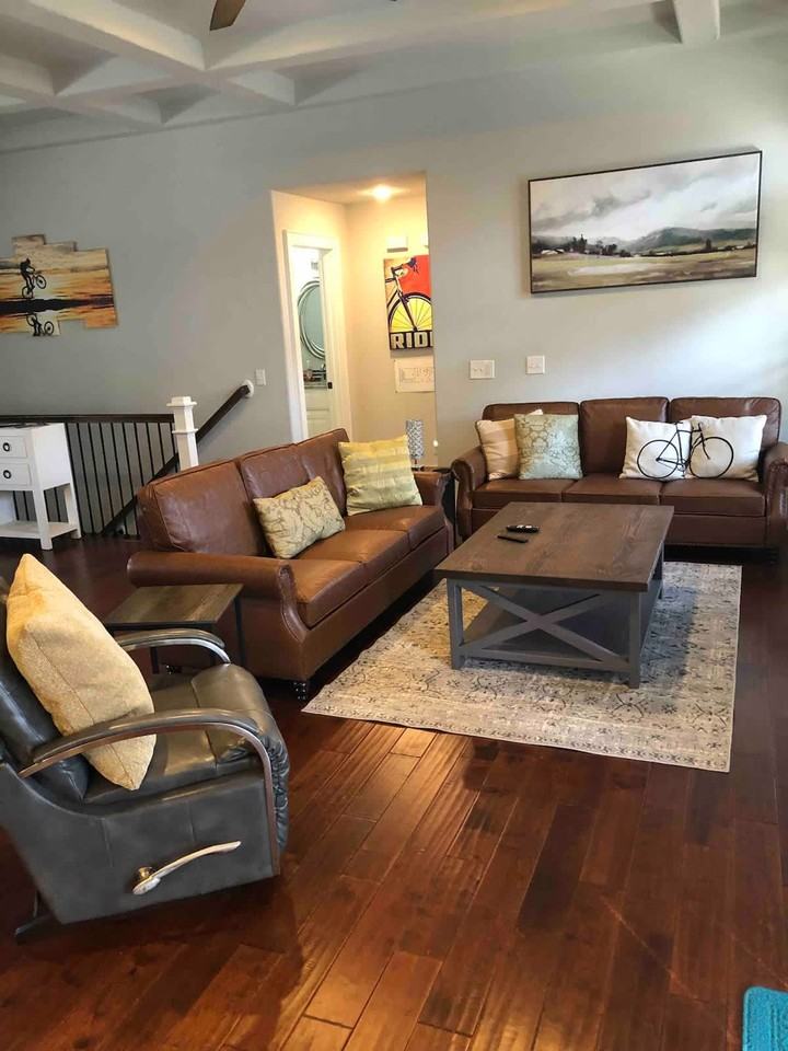 1906 Almand Dr #1369206P - Photo 2 of 48