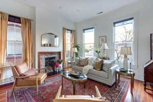 featured image of 415 Whitaker St