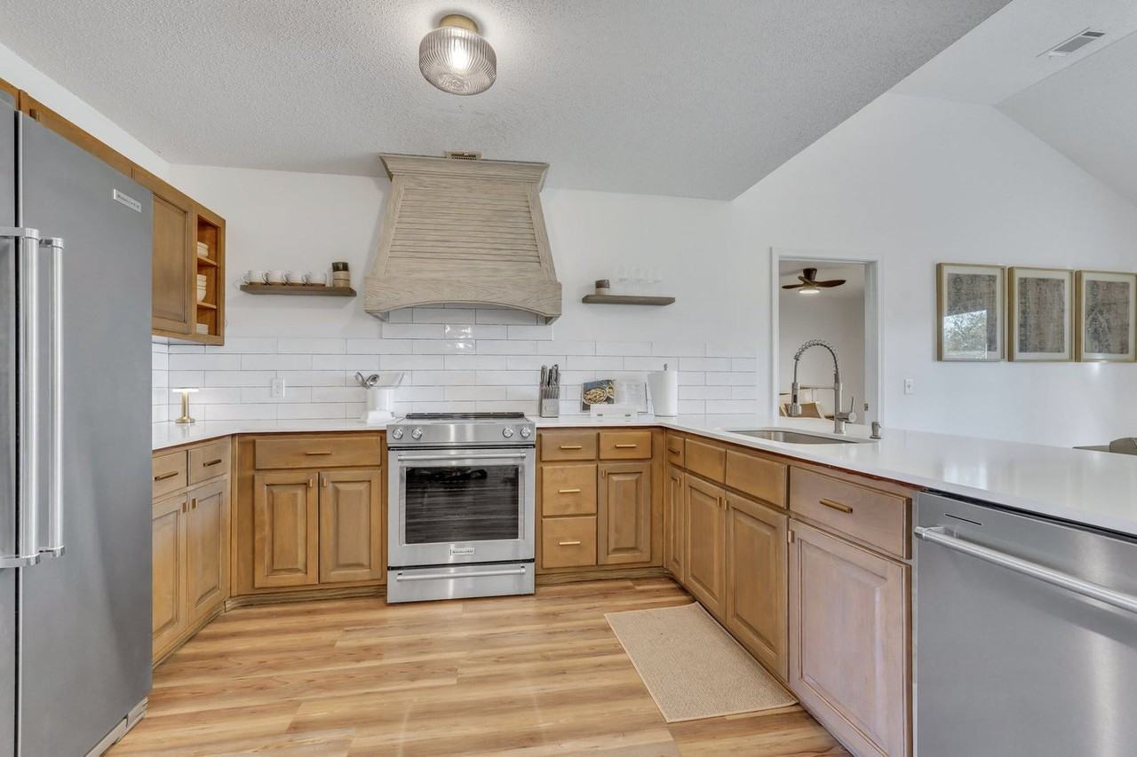 142 West Tisbury Lane #1369218P - Photo 6 of 46