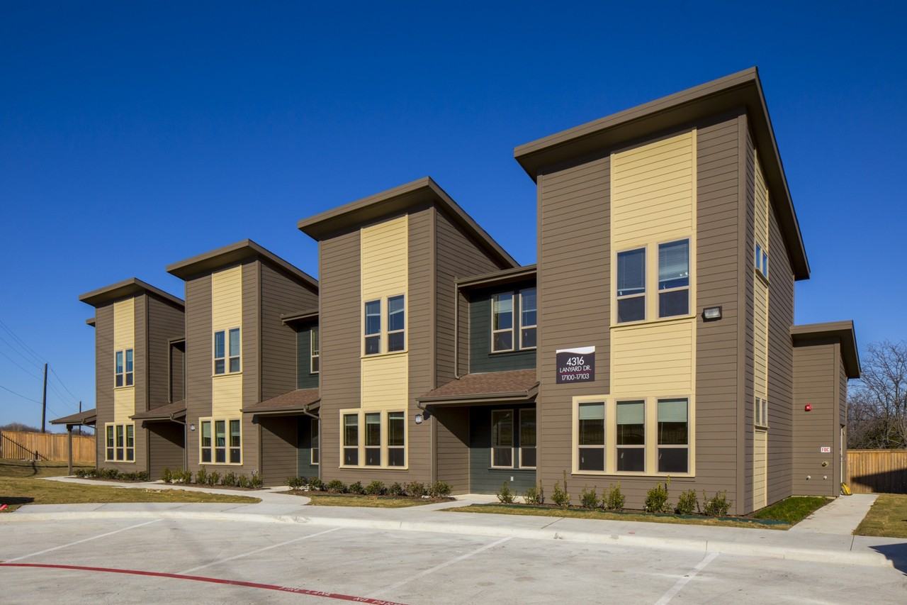 Landings at Marine Creek - Photo 2 of 18