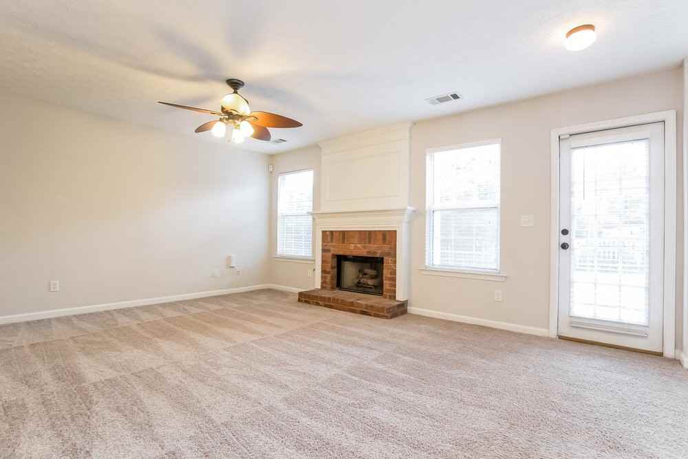 4021 Plantation Mill Dr - Photo 3 of 16