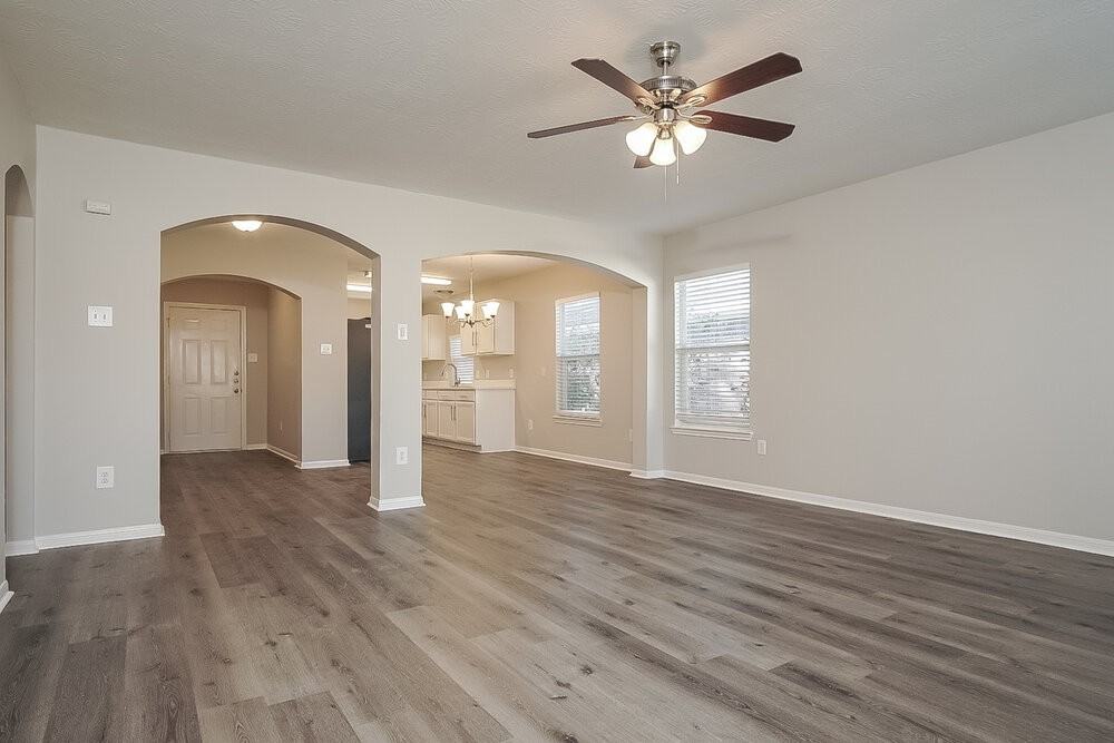 3943 Teal Vista Lane - Photo 4 of 15