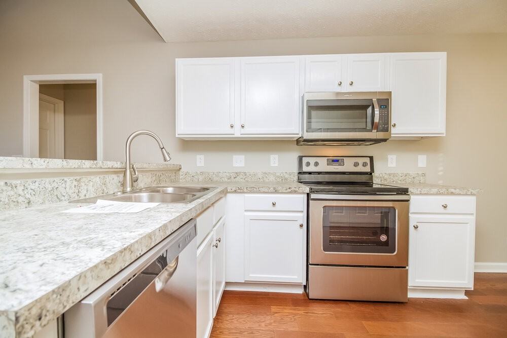 1515 Clifdon Court - Photo 4 of 15