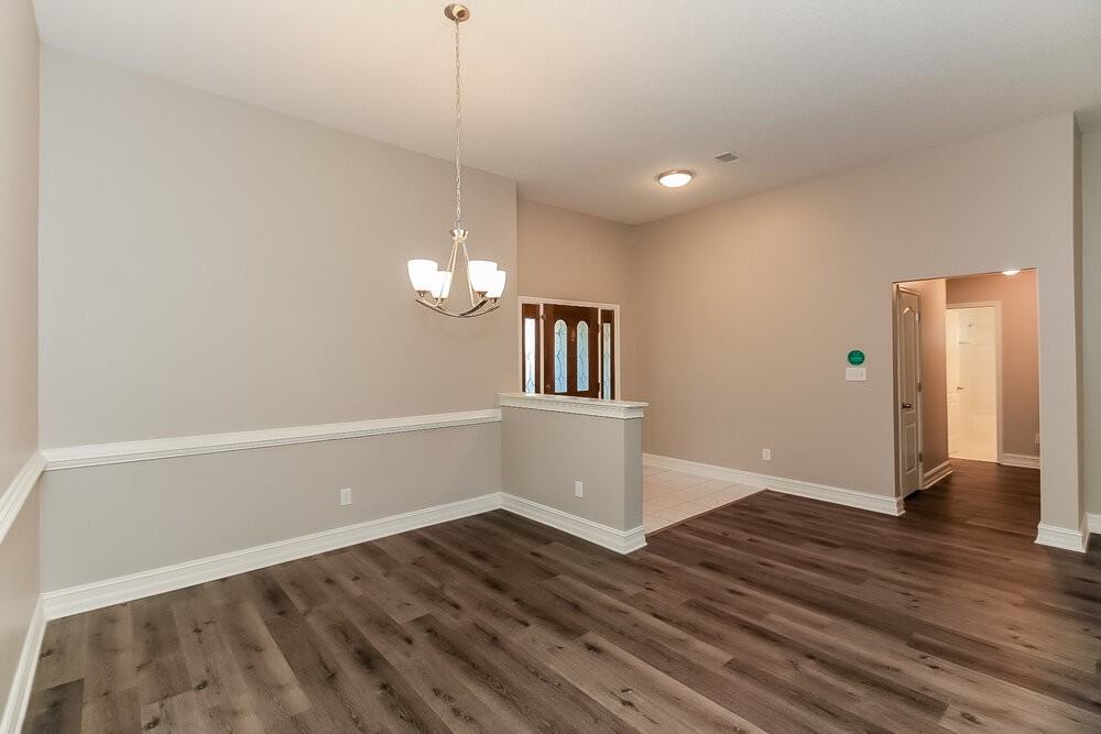 93 Gleneagles Way - Photo 6 of 16