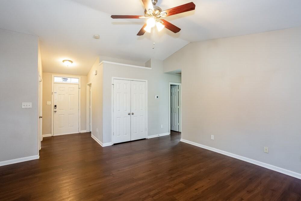 13115 Ambrosia St - Photo 5 of 16