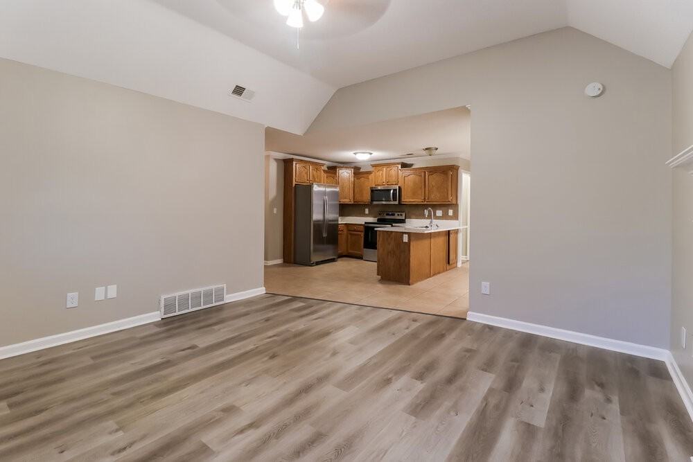 9782 Pigeon Roost Park Cir - Photo 4 of 12