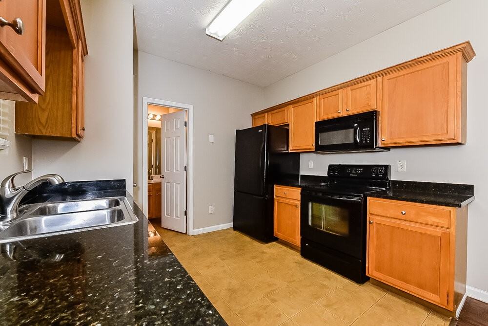 100 Astilbe Meadow Drive - Photo 5 of 17