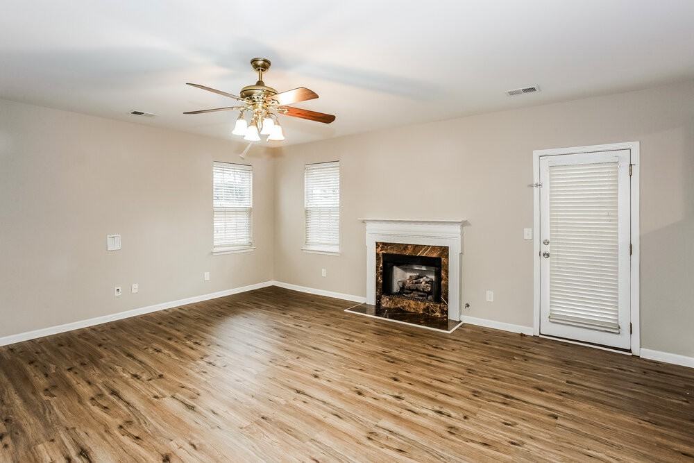 5112 Kiev Drive - Photo 7 of 17