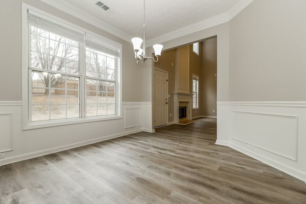 435 Heathcliff Court - Photo 6 of 17