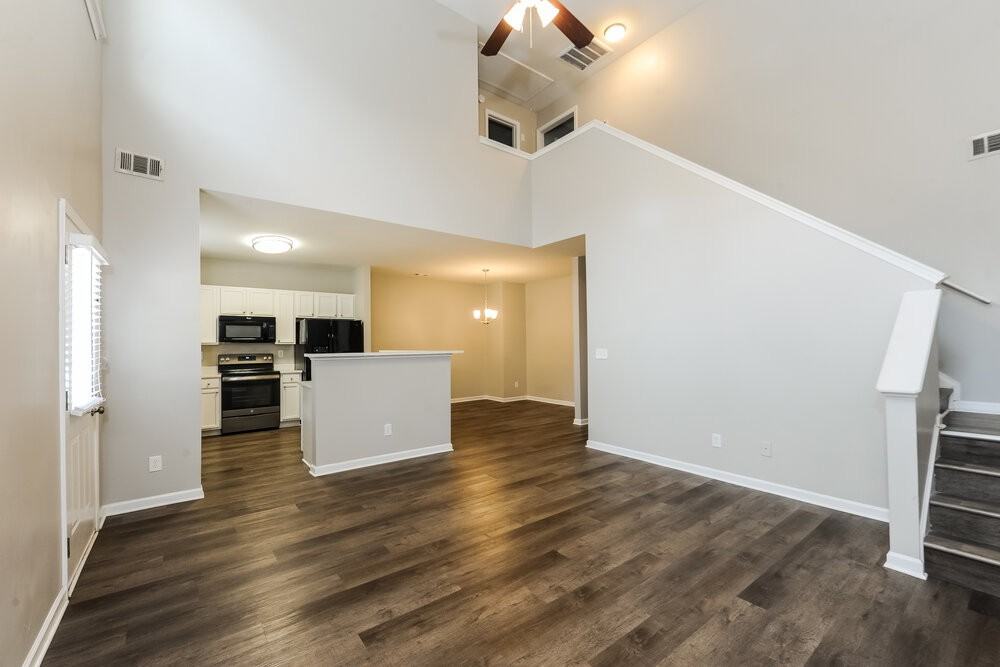 202 Oconee Way - Photo 6 of 17