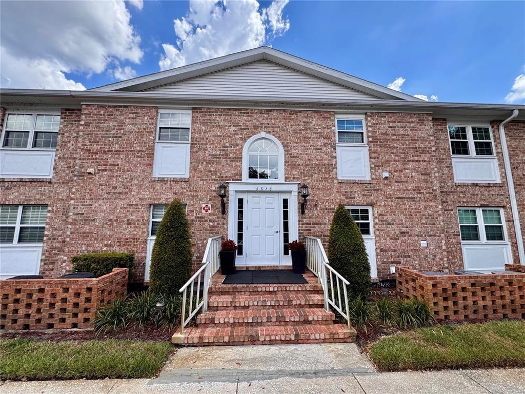 4318 Lake Underhill Road #4318-17 - Photo 2 of 12