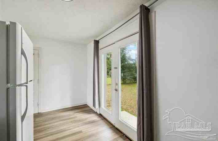 5519 Mayfair Drive #5519 - Photo 2 of 18