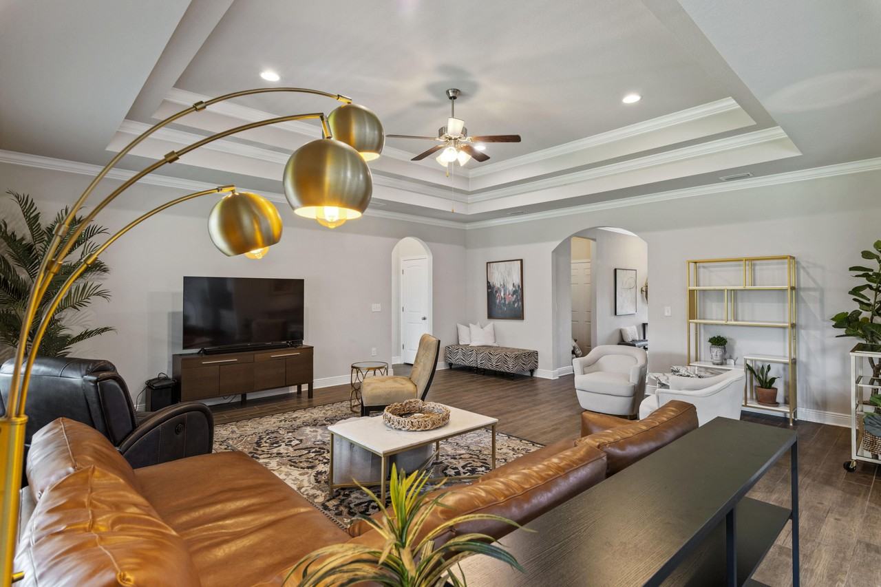 490 Cornelia Street #490 - Photo 5 of 44