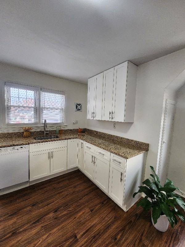 70 Hobart Pl #2ndFL - Photo 5 of 22