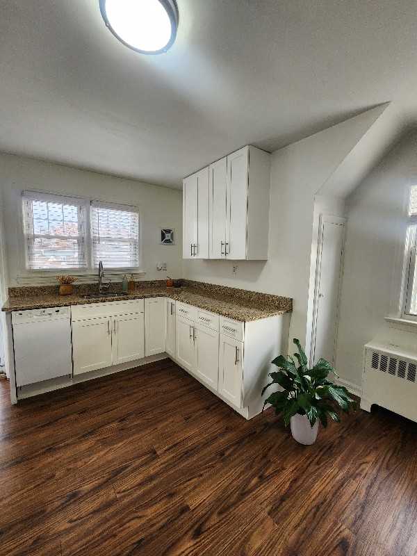 70 Hobart Pl #2ndFL - Photo 6 of 22