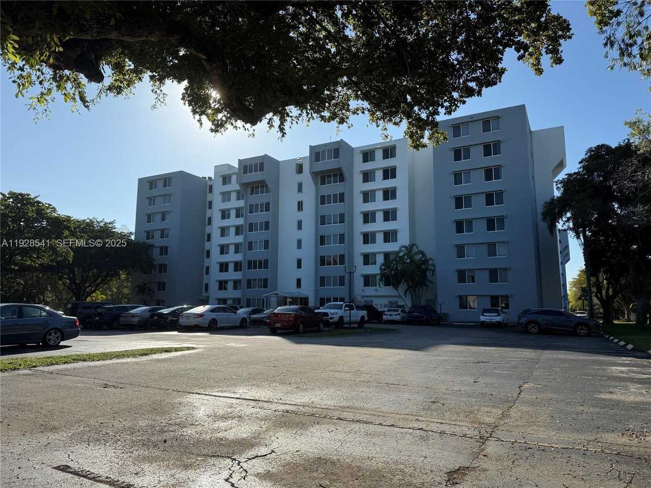 9001 Southwest 77th Avenue #9001C709 - Photo 4 of 17