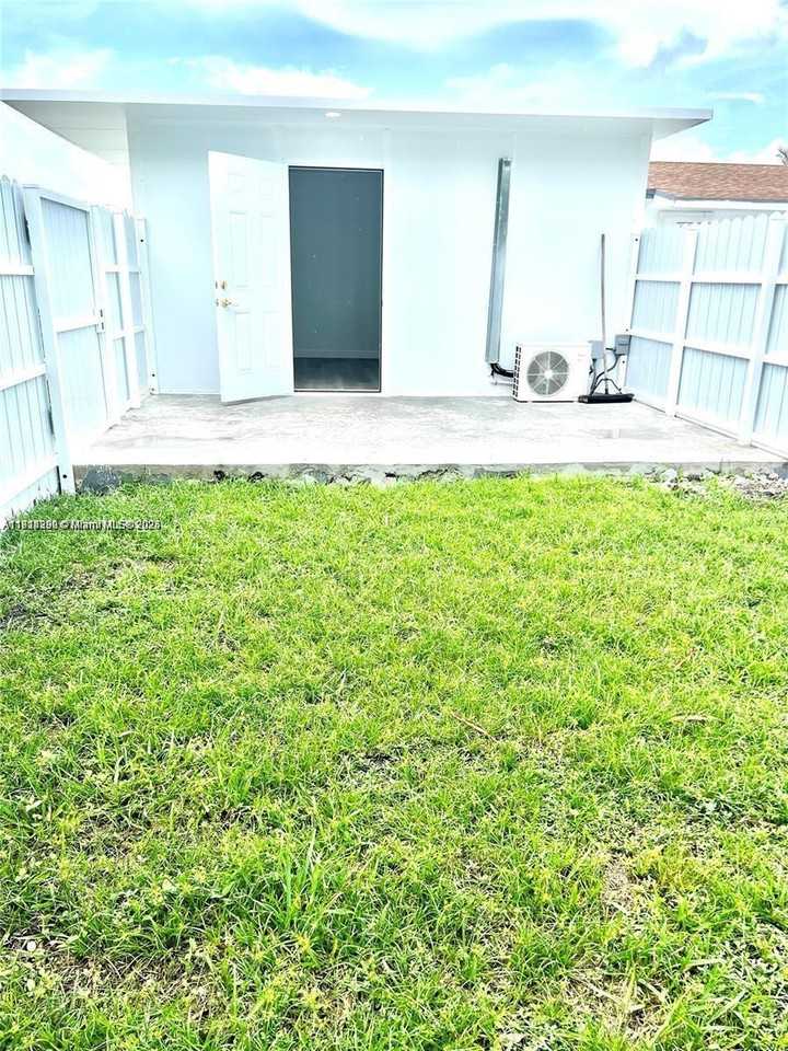 3217 Nw 202nd Ln #3217-4 - Photo 3 of 12