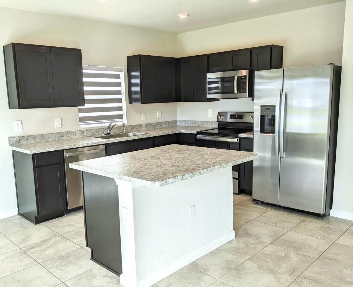 604 Lychee Ln #604 - Photo 4 of 26