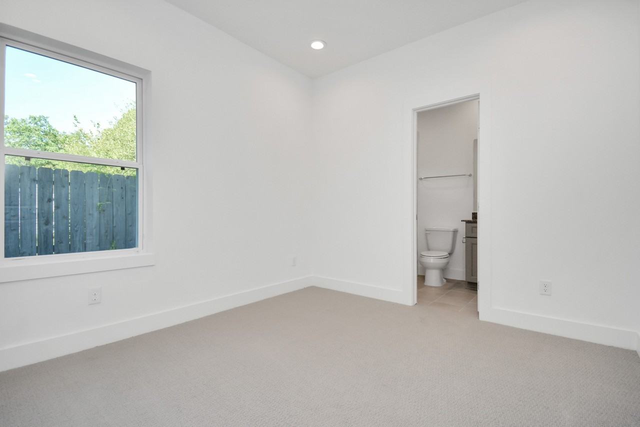 420 Janisch Road #420B - Photo 6 of 24