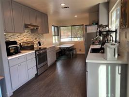 featured image of 942 Wren Way #942
