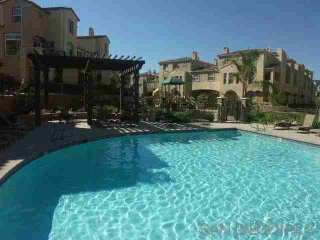 729 Kellogg Street #729 - Photo 2 of 21