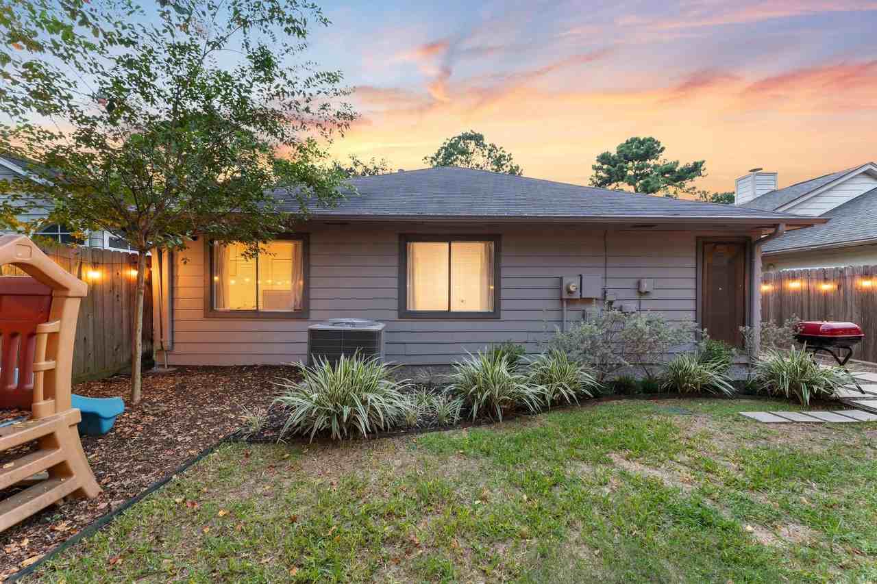 7764 Park Falls Drive #7764 - Photo 4 of 24