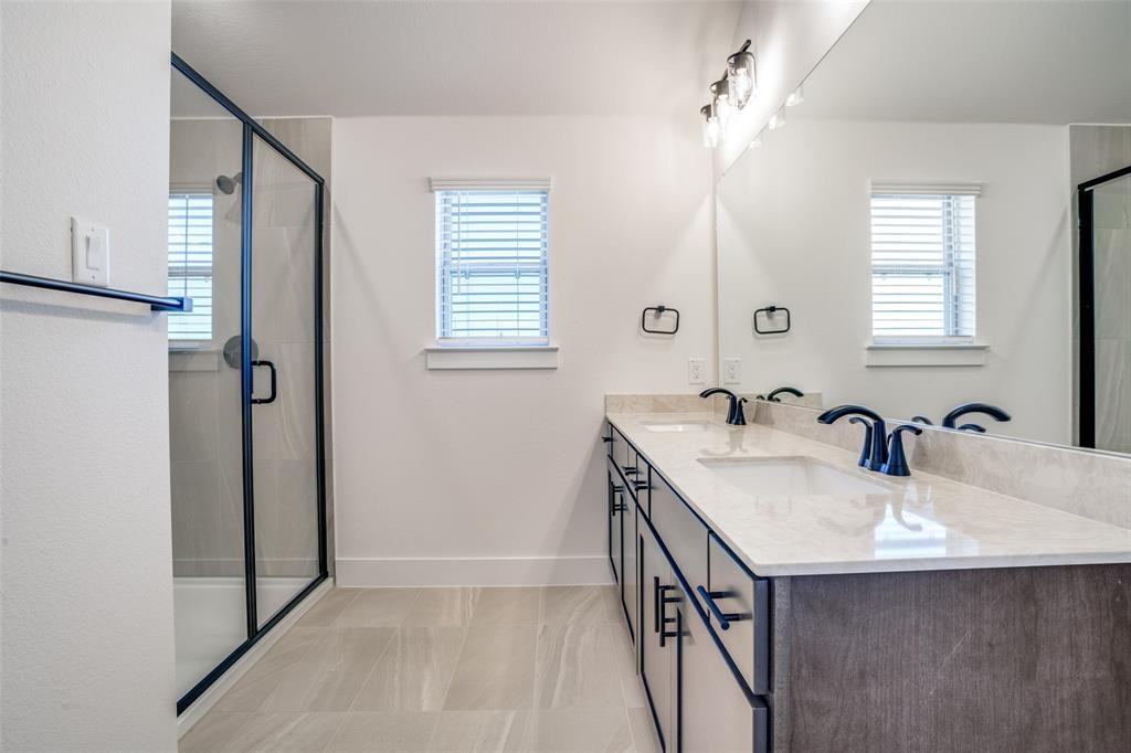 4417 Cave Springs St #4417 - Photo 4 of 12