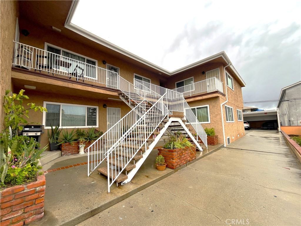 4461 West 135th Street #4461F