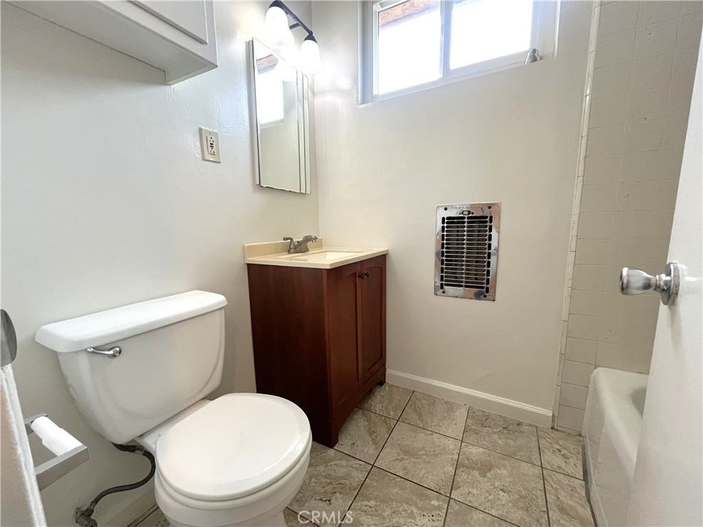 4461 West 135th Street #4461F - Photo 6 of 13