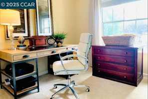 featured image of 1576 Silverwood Ct #1576