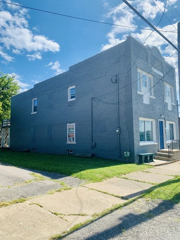 311 Colorado Ave #A - Photo 2 of 9