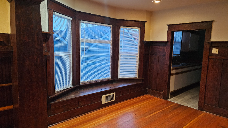 805 South Ainsworth Avenue #A - Photo 2 of 8